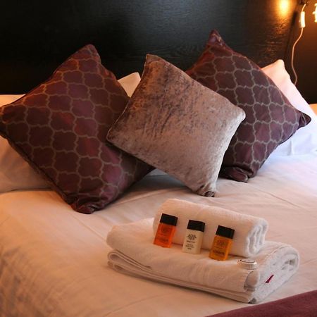 The Lady Elizabeth Hotel Sudbury  Luaran gambar