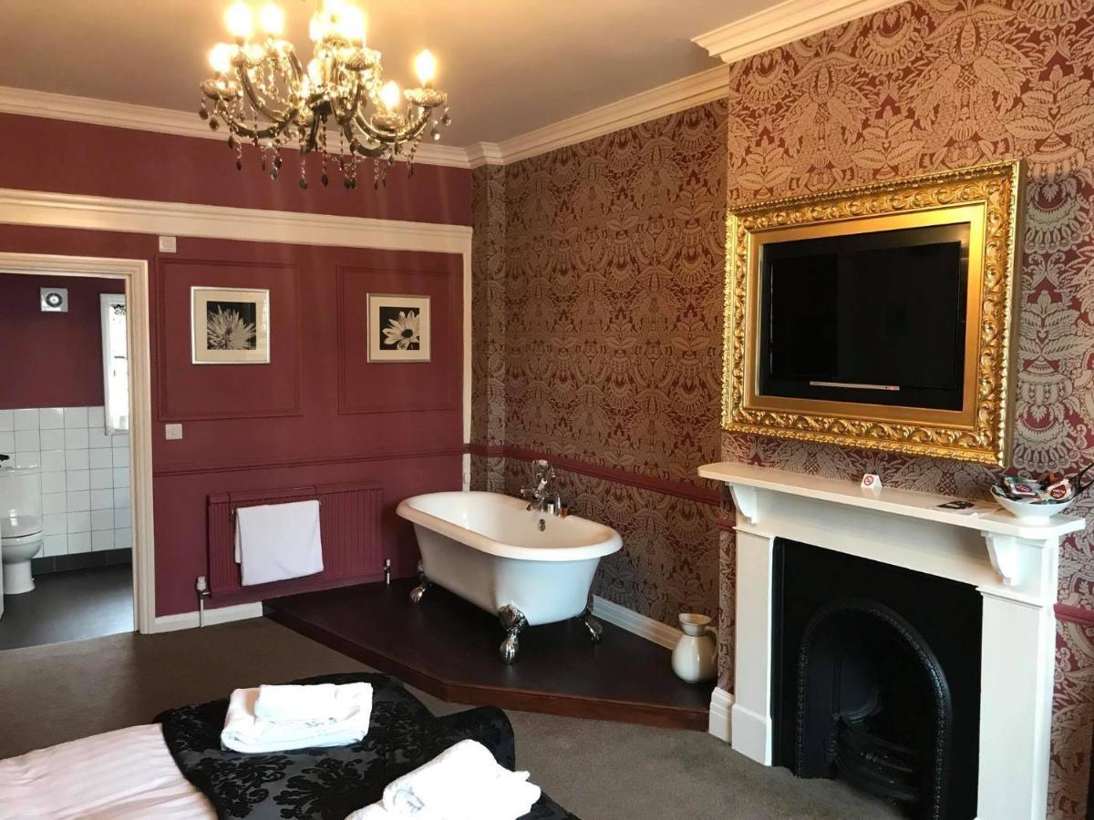 The Lady Elizabeth Hotel Sudbury  Luaran gambar