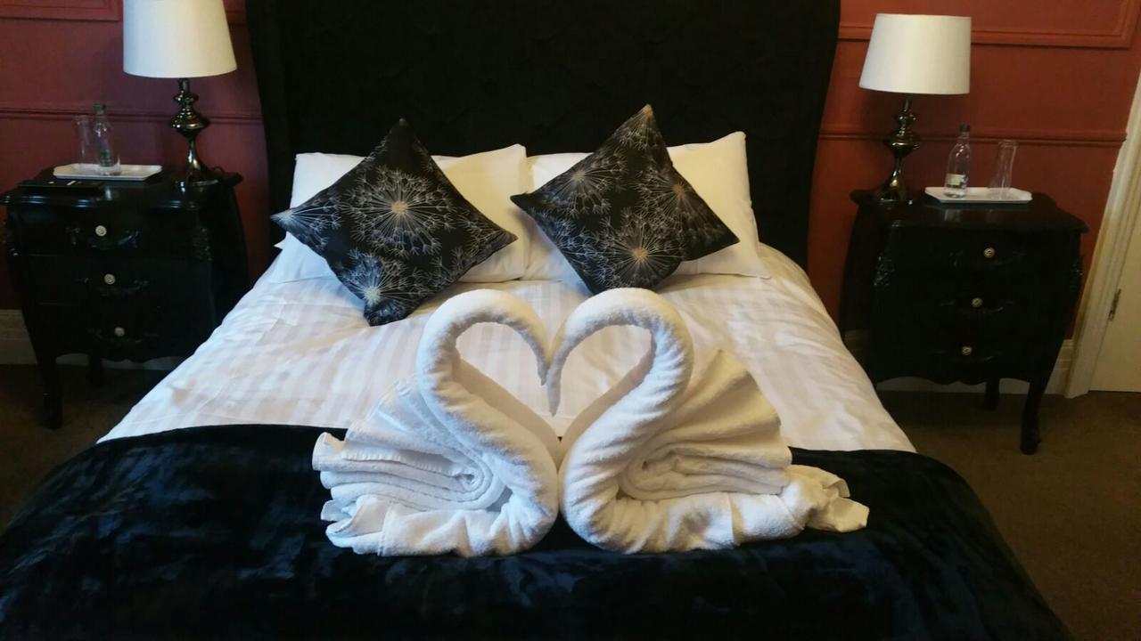 The Lady Elizabeth Hotel Sudbury  Luaran gambar